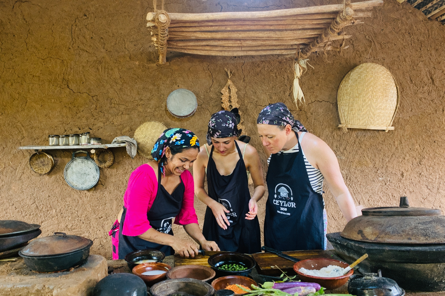 Udawalawe National Park - Elephants in their natural habitat
